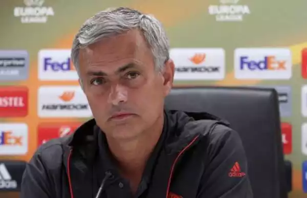 Mourinho wants to see out Manchester United contract